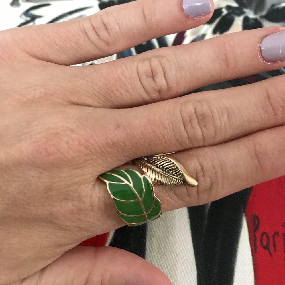 Green Enamel Leaf Design Cuff Wrap Ring